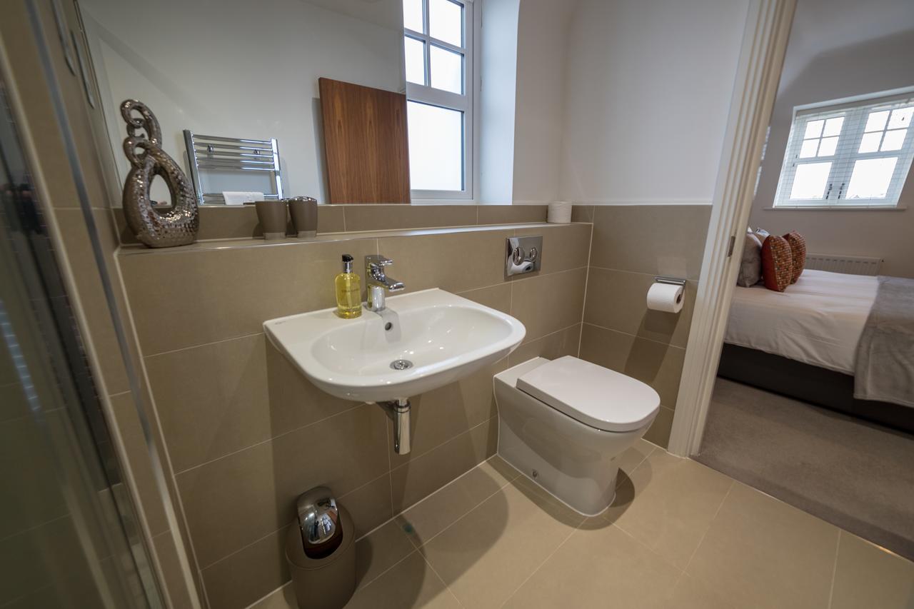Helios Court Penthouse Serviced Apartment By Ferndale Maidenhead Eksteriør billede